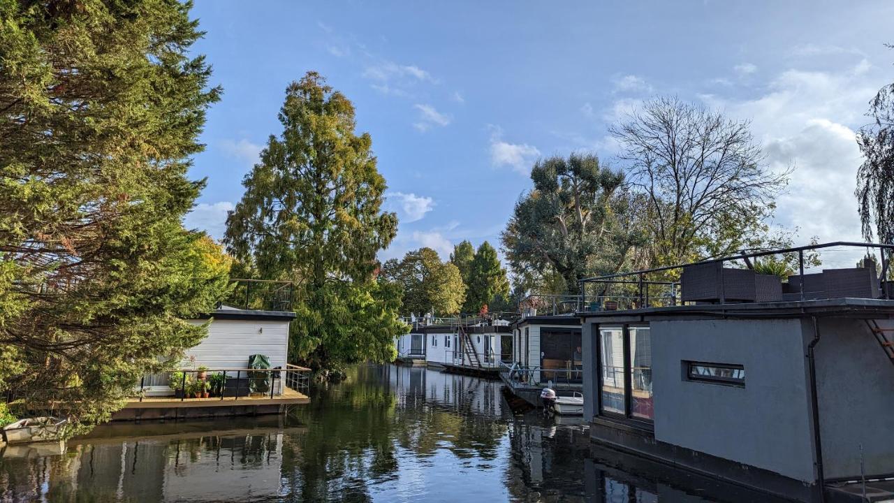 Tulana Taggs - Floating Home On Idyllic Island Hampton Hill Eksteriør bilde